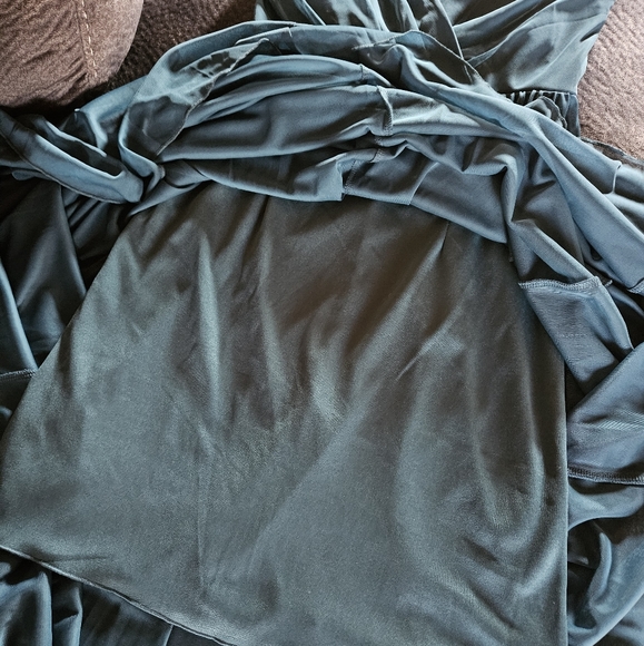 Long Maxi Dress - Picture 4 of 5